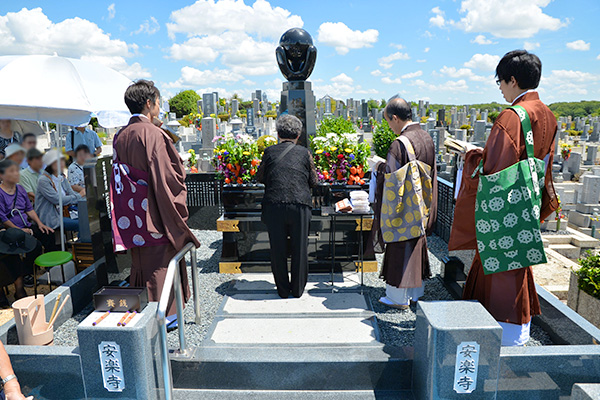安楽寺永代供養墓